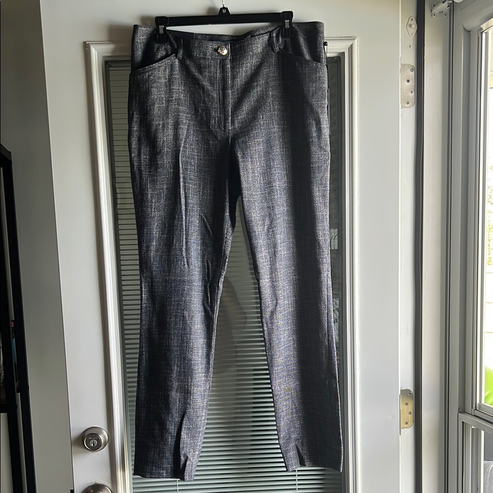 Blue Dress Pants with Classic Straight-Leg Cut